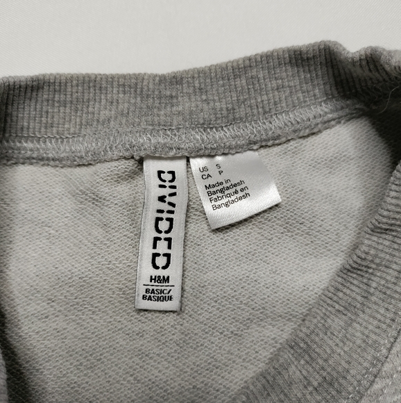 H&M NASA Sweatshirt - Picture 6 of 6